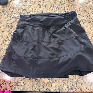 Lululemon pace skirt
